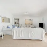 Cassis Адехе